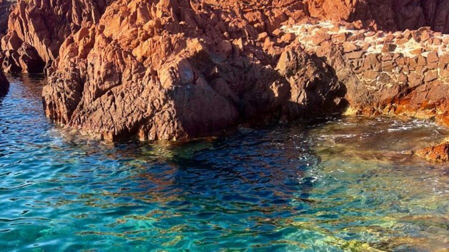 Fréjus: Estérel Calanques Speedboat Tour + Swim Stop - Price and Value at About $64 for 150 Minutes