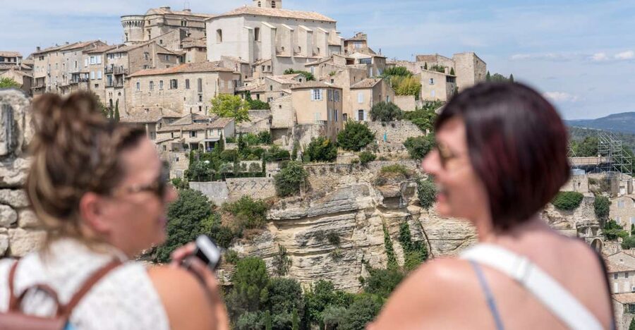 From Aix-en-Provence: Luberon Hilltop Villages Half-Day Tour - Why this Aix to Luberon route feels easier than driving