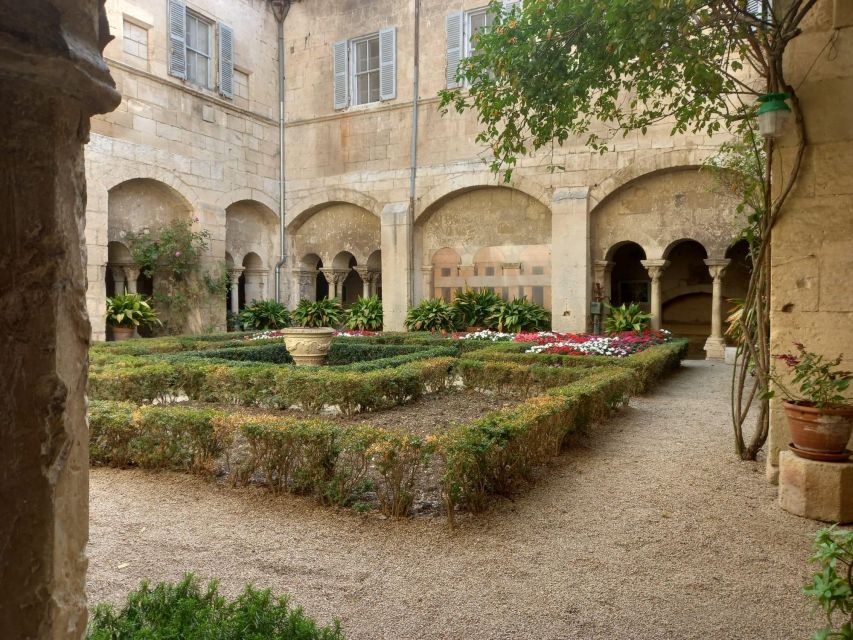 From Avignon: In the Footsteps of Van Gogh in Provence - Who should book this Van Gogh day from Avignon