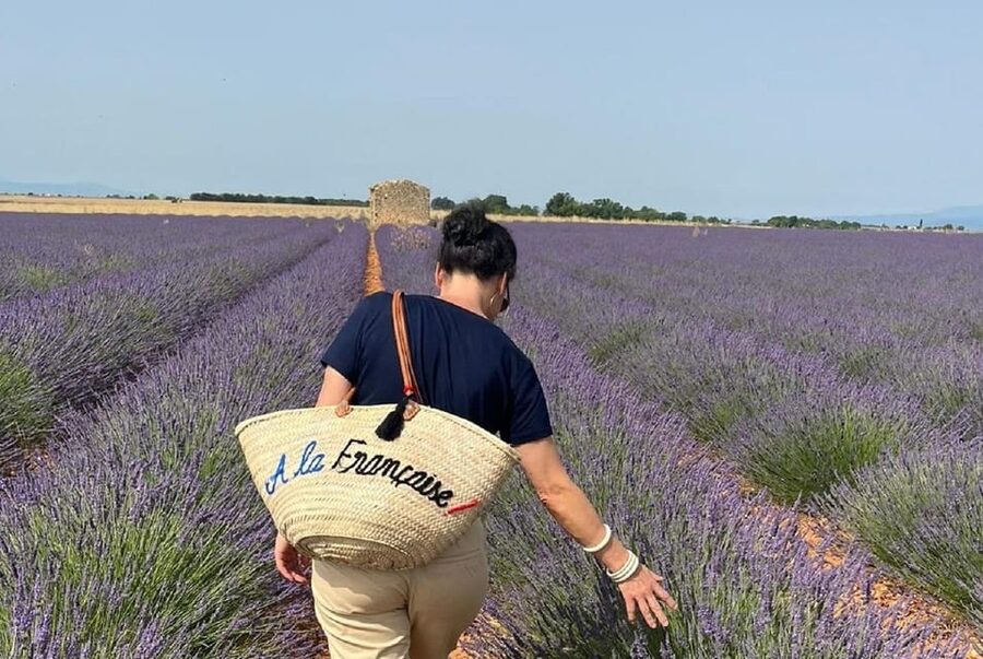 From Avignon: Lavender Villages Full-Day Tour - Provence in bloom starts in Avignon