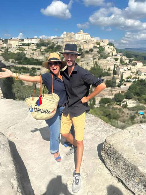 From Avignon: Lavender Villages Full-Day Tour - Riding the scenic roads, with built-in photo moments