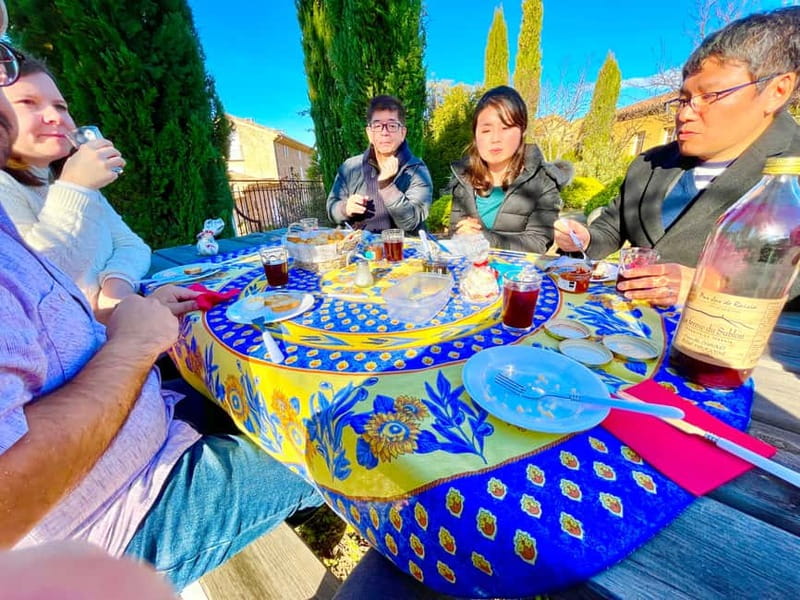 From Avignon: Wine Tour with Visit to Châteauneuf du Pape - Logistics you should actually know before you go
