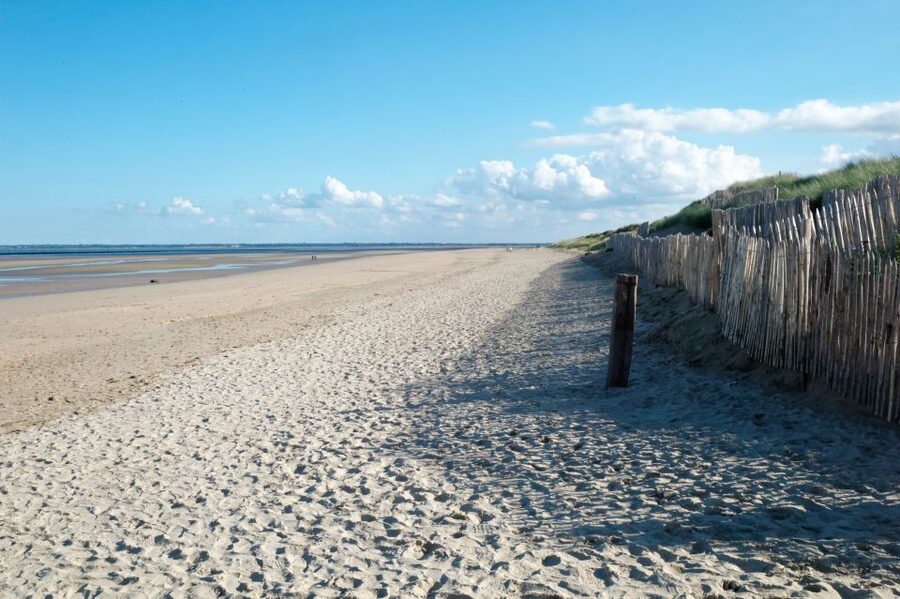 From Bayeux: American D-Day Sites in Normandy Full-Day Tour - Meet in Bayeux, Then Follow June 6, 1944 Across Normandy