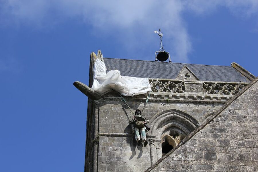 From Bayeux: American D-Day Sites in Normandy Full-Day Tour - The Normandy American Cemetery: Respect, Names, and a Clear Finish