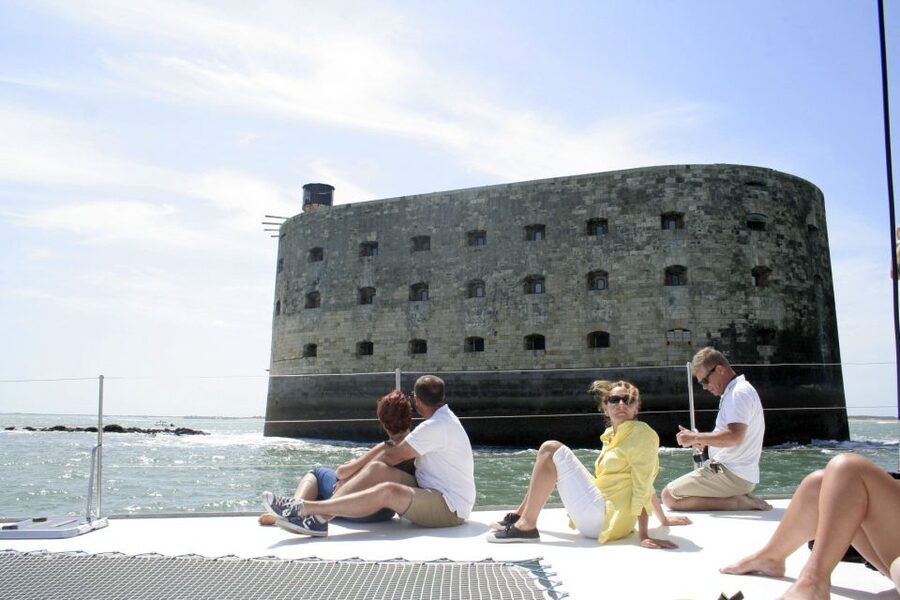 From La Rochelle: Sailing Cruise to Fort Boyard - Getting to Kapalouest: La Rochelle Dock Setup in Plain Terms