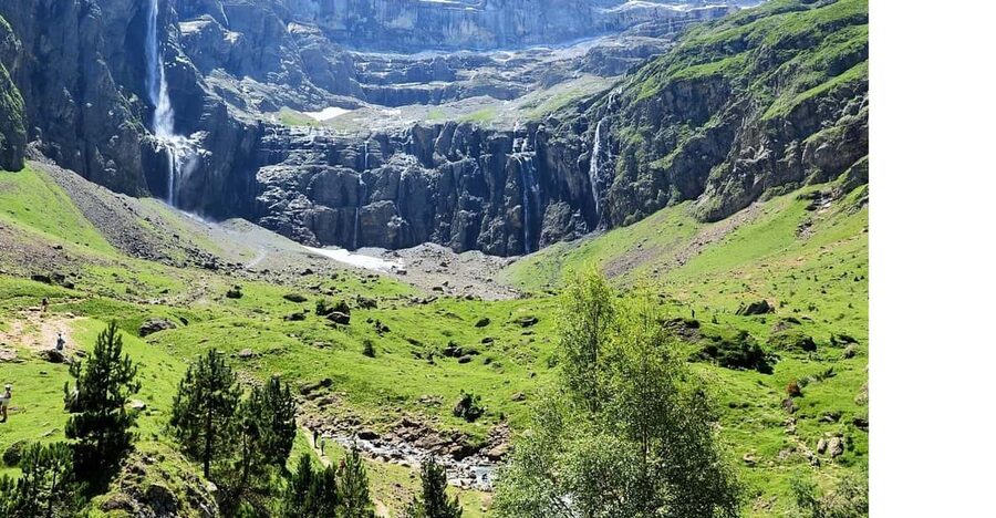 From Lourdes: Gavarnie and Pont d'Espagne Day Trip - What the day feels like: timing, energy, and weather reality