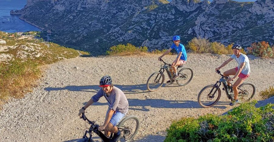 From Marseille: Calanques National Park E-Mountain Bike Tour - Parc de la Fontaine d’Ivoire: hills, rhythm, and big scenery energy
