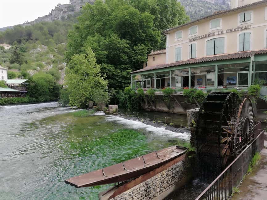 From Marseille: Luberon Market & Villages Full-Day Tour - Photography From Photo Stops vs. Wandering Streets