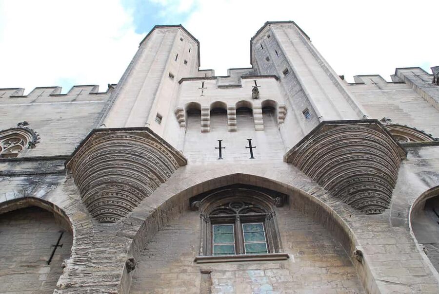 From Marseille: Provence Sightseeing Tour and Wine Tasting - The Marseille Start: Fast Getting Out, Then Full Focus