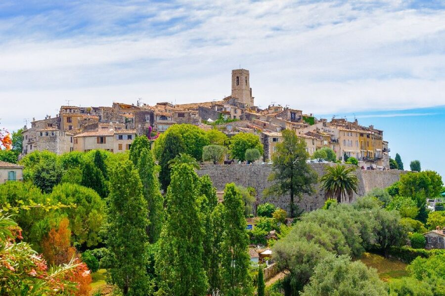 From Nice: Provence and its Medieval Villages Full-Day Tour - A Provence day trip that actually saves your energy from Nice