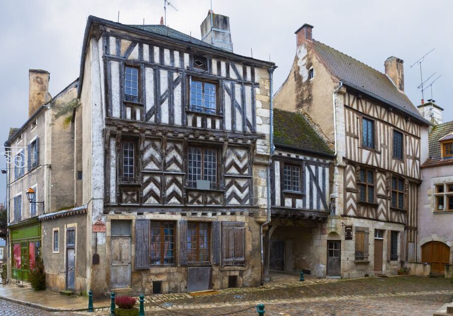 From Paris: Burgundy Region Winery Tour with Tastings - Who this Burgundy day trip fits best