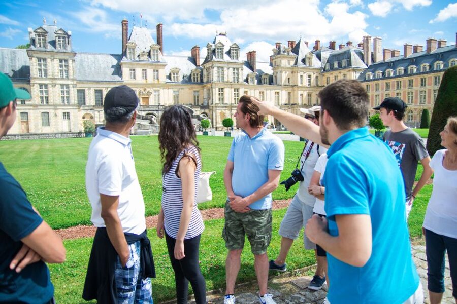 From Paris: Chateau de Fontainebleau & Vaux-Le-Vicomte Tour - Practical tips before you go (so the day feels easy)