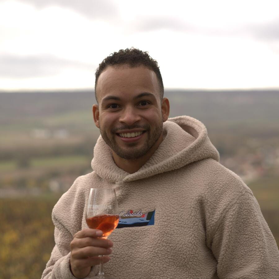 From Paris: Day Trip to Champagne with 8 Tastings & Lunch - Lunch with Champagne: why the pairing is the real payoff