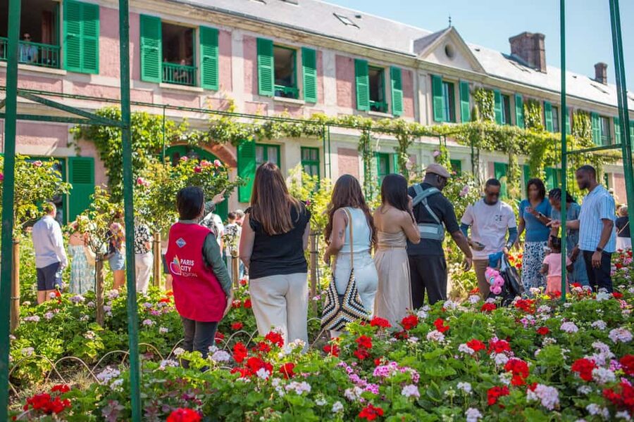 From Paris: Giverny Audio-Guided Tour - Giverny village time: galleries, streets, and a possible Monet grave stop