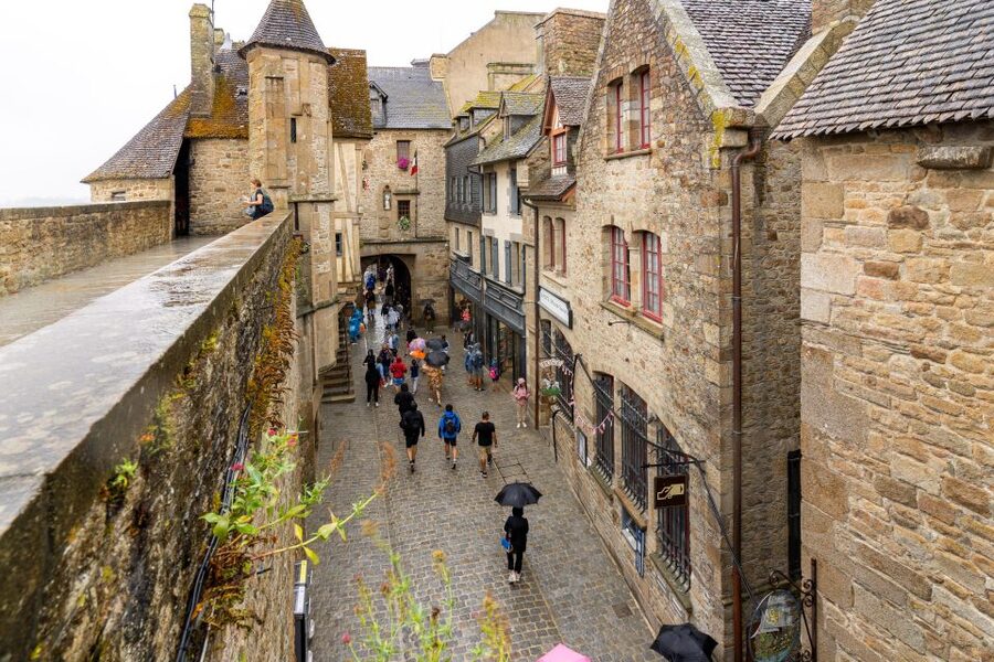 From Paris: Mont Saint Michel Day Trip with a Guide - Abbey Time with an Offline Audio App: Freedom, Not Forced Group Speed