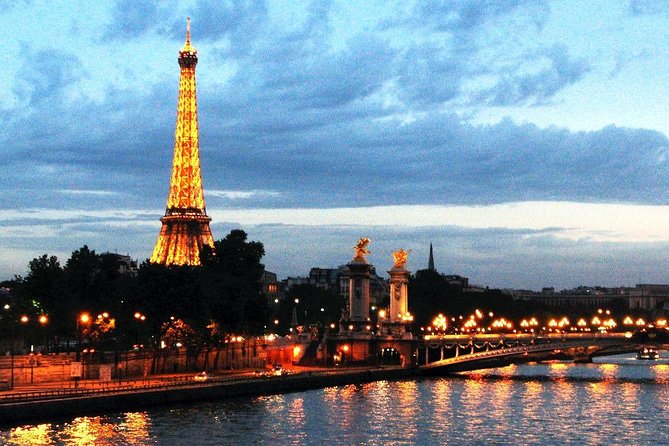 From Paris to CDG airport or From CDG airport to Paris (one way) - The Real Value: A One-Way Transfer That Removes Uncertainty