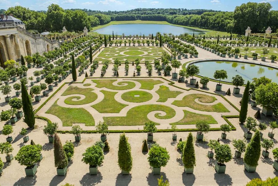 From Paris: Versailles Palace Small Group Half-Day Tour - Getting There From Paris: Meeting Point, Metro, and Transit Comfort