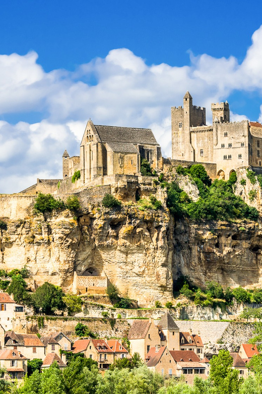 From Sarlat: Beynac & Domme Tour & Dordogne Boat Ride - Domme’s Trapezoid Plan and the Knights Templar Connection