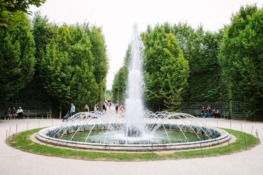 Gardens of Versailles Walking Tour & Palace Entry - Palace Entry: Timed Ticket Plus Self-Guided Time Indoors