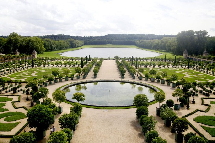 Gardens of Versailles Walking Tour & Palace Entry - The Hall of Mirrors Area, When Crowds Are Part of the Deal