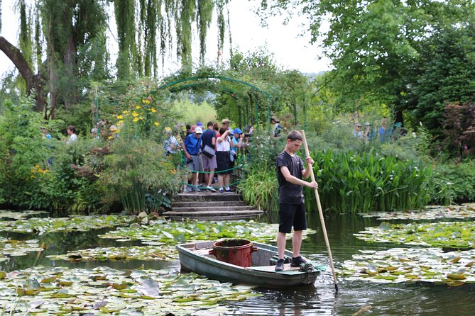 Giverny and Monet's Garden Half-Day Trip from Paris - Fondation Claude Monet: the house, prints, and a fast way to focus