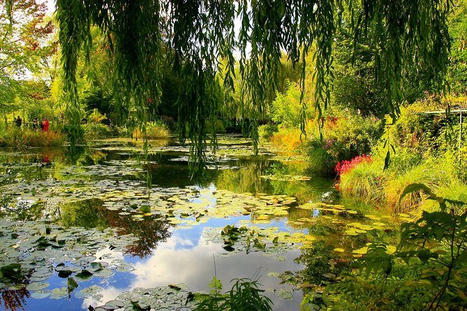Giverny and Versailles Small Group Day Trip from Paris with Lunch - Price and Value: What You Pay for (and Why It Can Still Be Worth It)