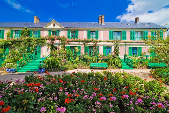Giverny Monet's Garden & Auvers-sur-Oise with Van Gogh House Full Day From Paris - Maison de van Gogh and Auberge Ravoux: where the last chapter feels real