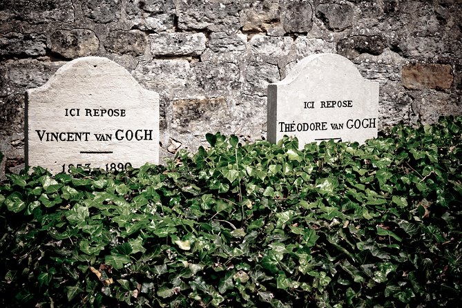 Giverny Monet's Garden & Auvers-sur-Oise with Van Gogh House Full Day From Paris - Price and value: what $266.16 gets you, and what it does not