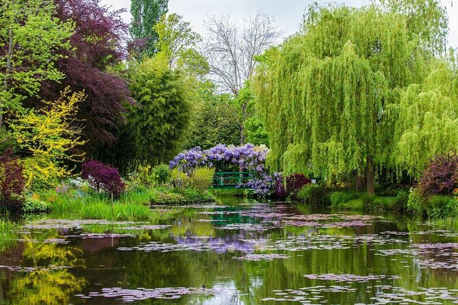 Giverny's House & Gardens plus Versailles Palace Day Trip with Lunch from Paris - Key highlights you’ll feel on the day