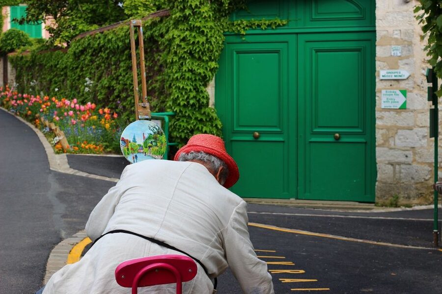 Giverny Village Walking Tour & Skip-the-Line to Monet Garden - Key highlights worth your attention