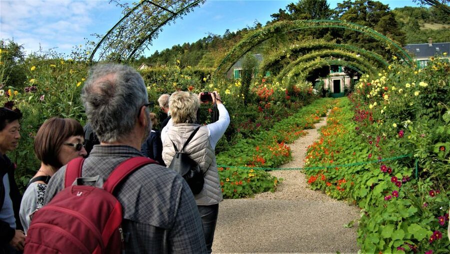 Giverny Village Walking Tour & Skip-the-Line to Monet Garden - Monet’s House and Gardens, self-paced: pacing is the point