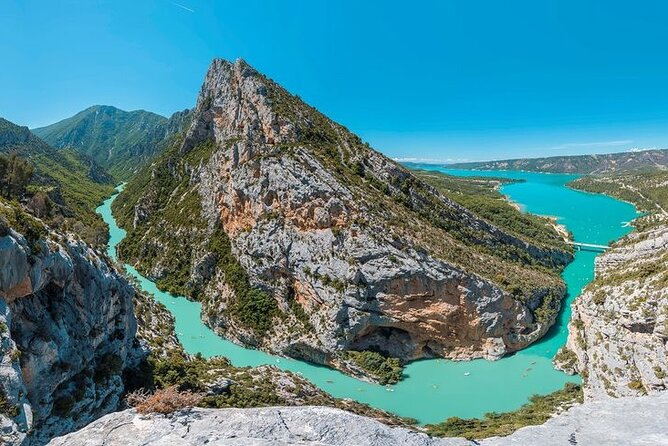 Gorges du Verdon Shared Tour from Nice - Lac de Sainte-Croix: Your Hour on Provence’s Famous Blue Water