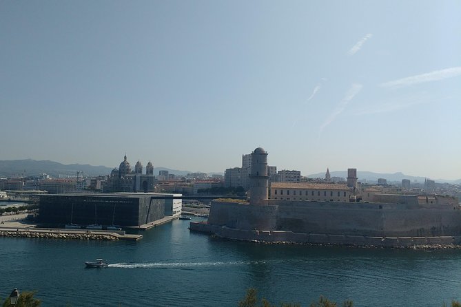 Guided Tour in Marseille: Vieux Port & Old City - Stop 6, Fort Saint-Jean: 360-degree views and the payoff
