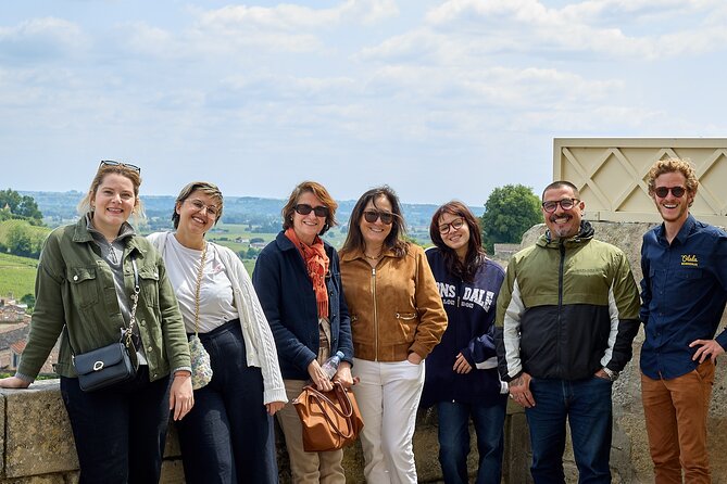 Half day tour Saint-Emilion : Village & Château with wine tasting - Stop in Saint-Émilion village: UNESCO streets, steep steps, real atmosphere