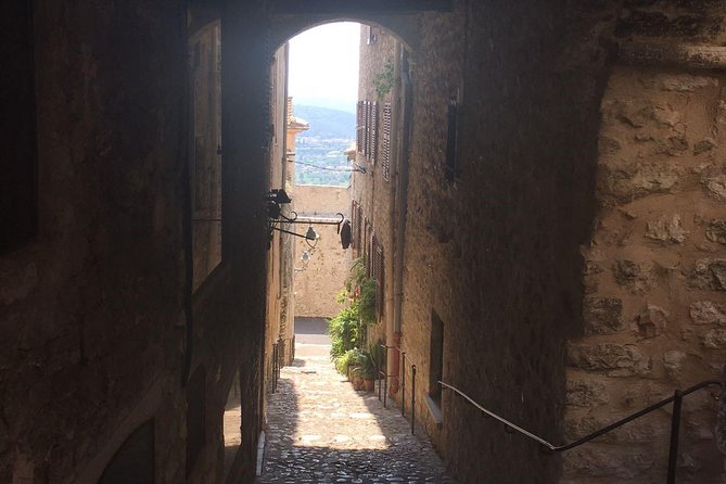 Half-Day Wine Tasting and Saint Paul de Vence Tour from Nice - Who Should Book This (and Who Might Want to Skip It)