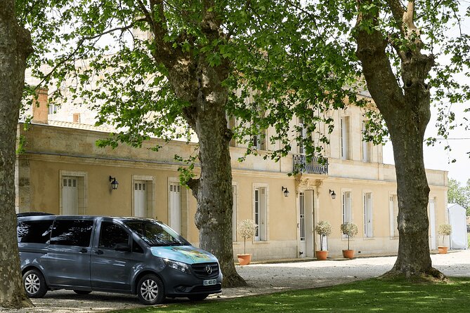 Half-Day Wine Tour in Margaux - Stop 4: Château Margaux Outside Photo Stop