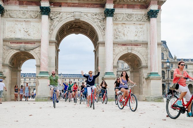 Highlights of Paris Bike Tour w/ a Local Guide (English or Dutch) - Comfort tips that make the ride better