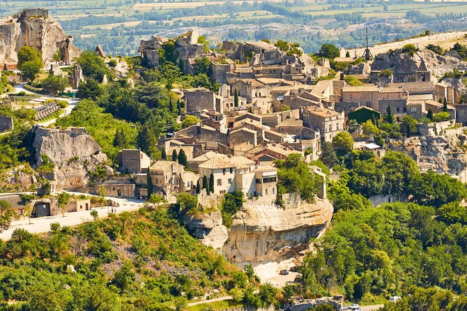 Highlights of Provence in one day - Pont du Gard, UNESCO Roman Power in 45 Minutes
