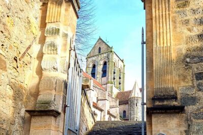 Hiking Adventure in Van Gogh’s Footsteps with 6 miles walk