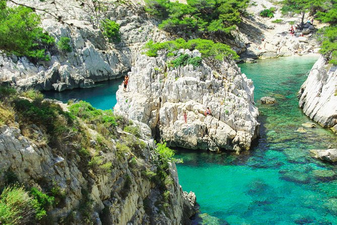 Hiking in the Calanques National park from Marseille - Key Points If You Want the Calanques Without Stress