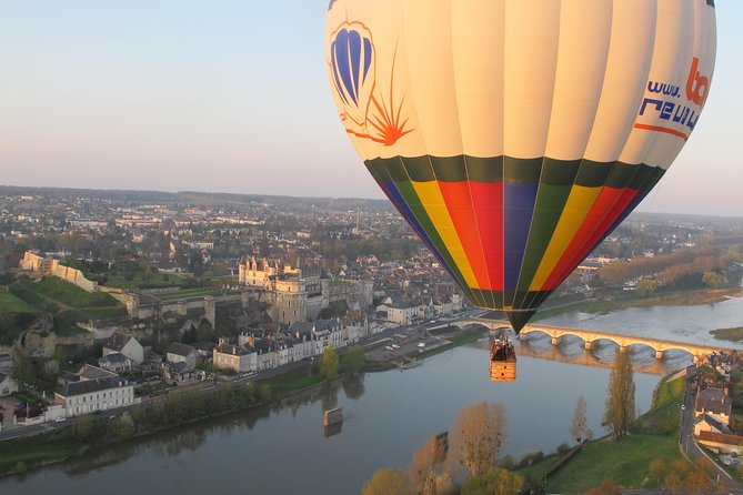 Hot-Air Balloon Ride over the Loire Valley, from Amboise or Chenonceau - Loire Balloon Basics: 1 Hour in the Sky, 3 to 4 Hours Total