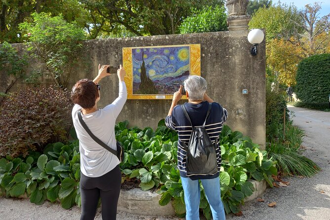 In the footsteps of Van Gogh in Provence from Avignon - Arles start: using short stops to find specific painting locations