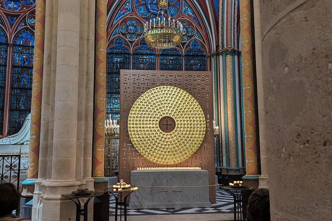 Inside Notre Dame Tour with Small Group City Stroll - Conciergerie Outside Stop: Marie Antoinette’s Shadow in Plain Sight