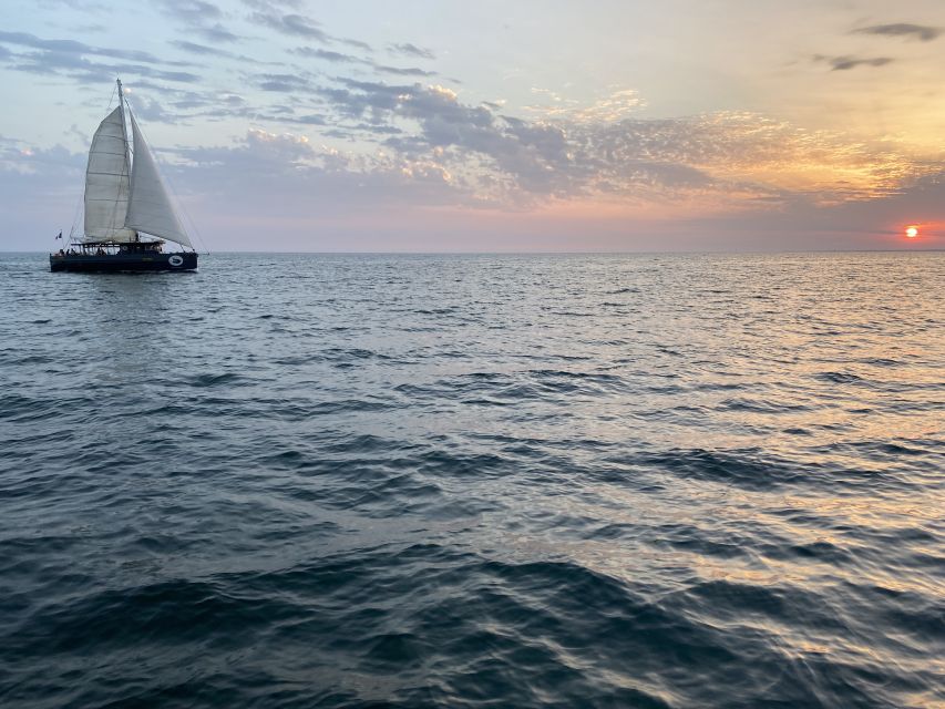 La Rochelle: Sailing Cruise - Booking Advice: Make the Tide Work for You