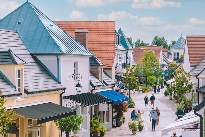 La Vallee Village Shopping Outlet by Luxury Transport from Paris - Service and timing: the parts you should watch closely