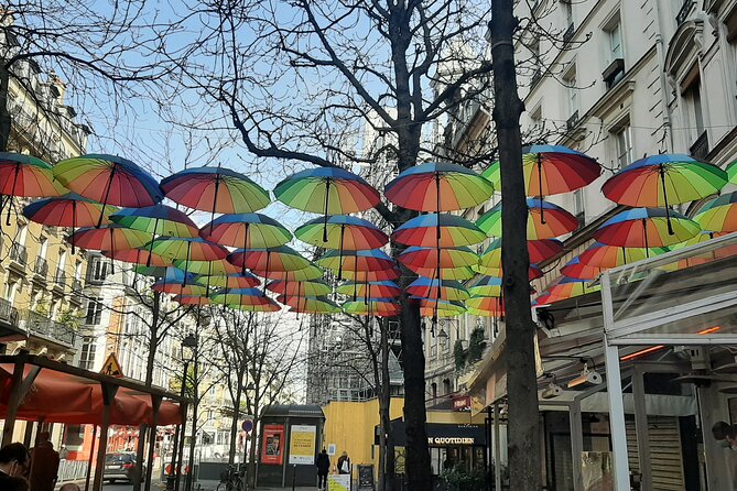 Le Marais/Paris - The Historic, Trendy, Jewish, LGBT district - Jewish Quarter moments, courtyards and casher pastry stop
