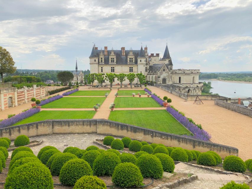 Loire Valley: Château Royal d'Amboise Entrance Ticket - How the Histopad makes the château easier to understand