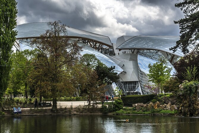 Louis Vuitton Foundation Exterior Walking Tour and Premium Entry - Price and value: what you get for $62.50