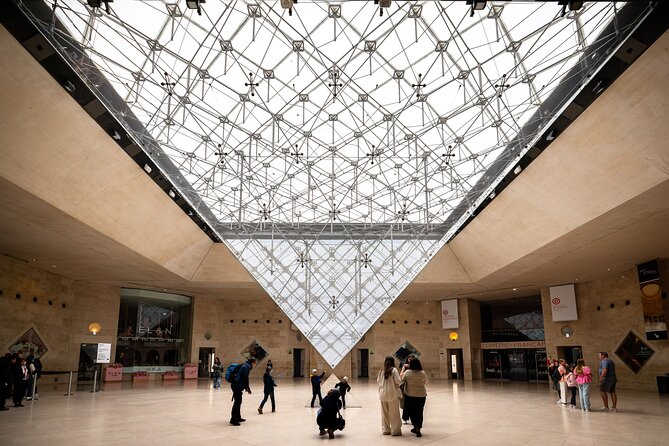 Louvre Masterpieces Express Guided Tour & French Wine Tasting - Price and value check: is $179.74 a good deal