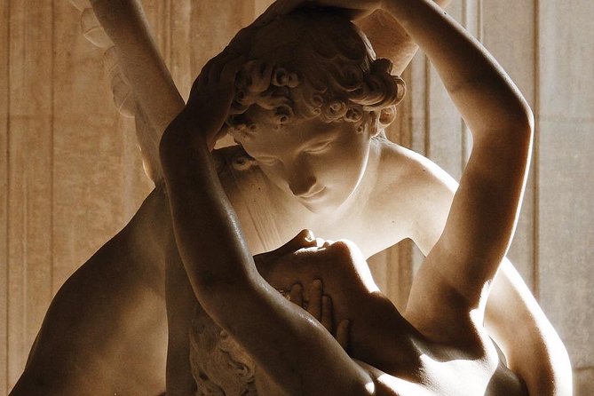 Louvre & Musée d'Orsay Exclusive Museum Tour With Entry - How private and semi-private choices affect your experience